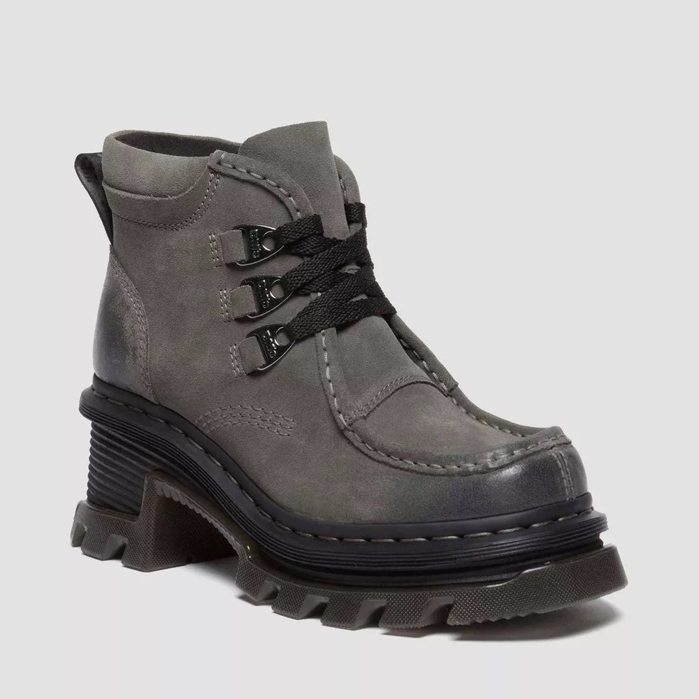 NEW women's 7 Dr. Martens Corran 3I 3-Eye Suede Heeled Boots Grey waxy suede